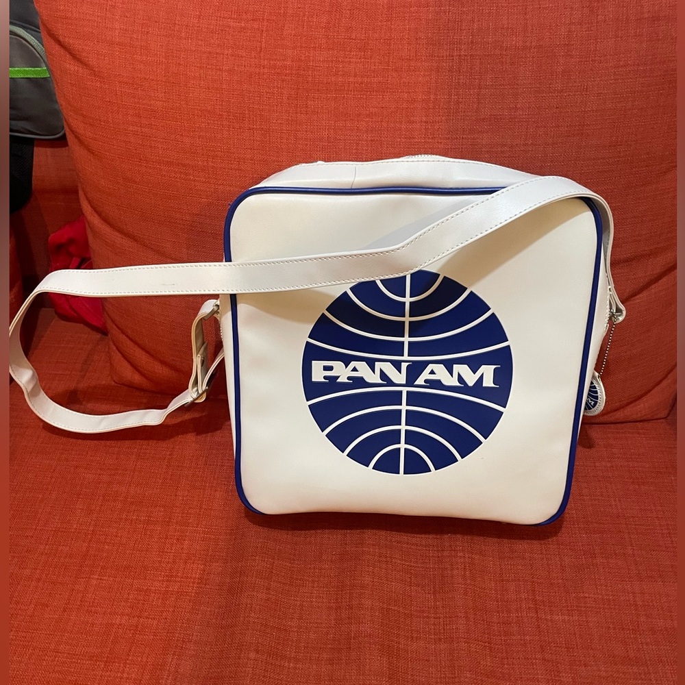 Pan Am Messenger bag vintage